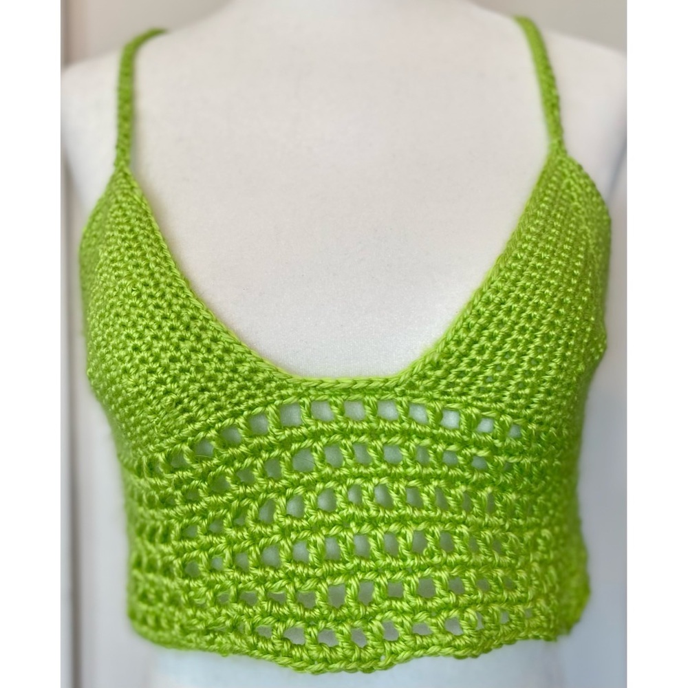 ✨💚💫Handmade Crochet Green Crop Top
